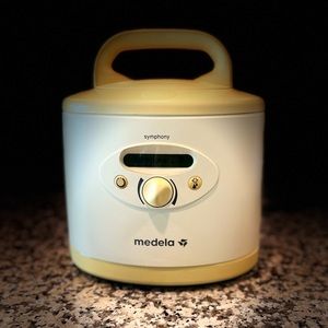 Medela Symphony Hospital Grade Breast Pump